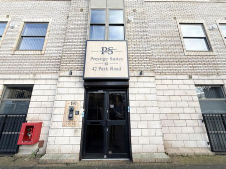 Studio to rent - Photo 2