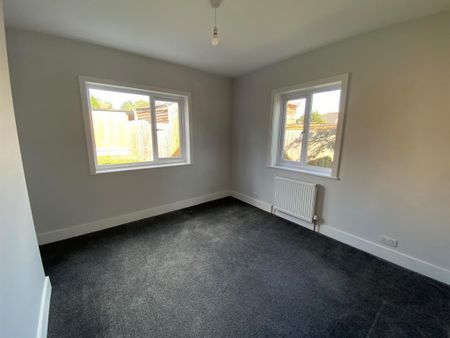 2 bedroom detached bungalow to rent - Photo 4