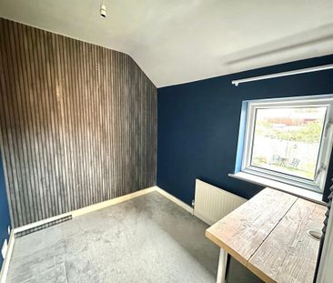 3 bedroom end of terrace house to rent - Photo 5