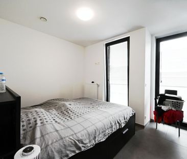 Nieuwbouw appartement met zonnepanelen in hartje Ardooie! - Foto 4