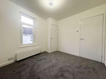 Phillips Street, Elliots Town, New Tredegar, NP24 - Photo 5