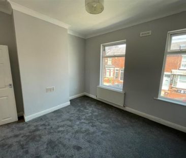 2 Bedroom Terraced To Let - Photo 3
