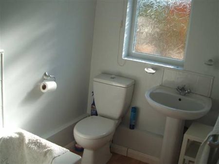 3 Bedrooms - Student House Harborne Birmingham - Photo 5