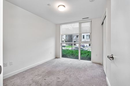 For Lease - 210 Sabina Drive Unit# 107, Oakville, Ontario - Photo 5