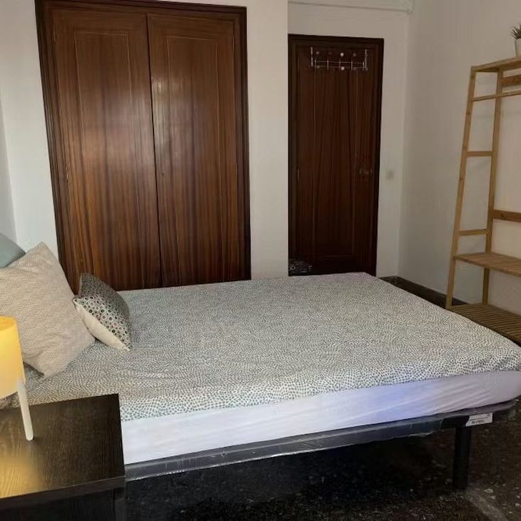 Carrer de Jaume Roig, Valencia, Valencian Community 46010 - Photo 1