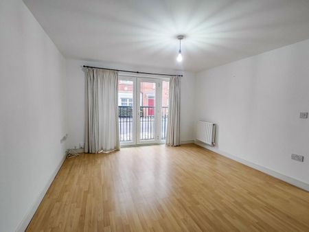 2 bedroom flat to rent - Photo 3