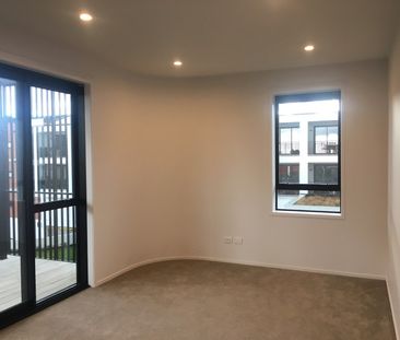 Property Management77 Hobsonville Point Road, Hobsonville - Apartme... - Photo 5