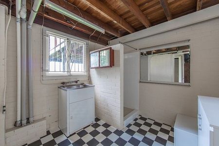 199 Hamilton Road, Wavell Heights QLD 4012 - House For Rent | Domain - Photo 5