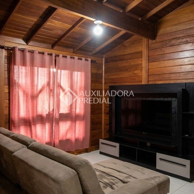 Casa com 2 quartos e 100m² para alugar em Morro das Pedras, Florianópolis. - Photo 1