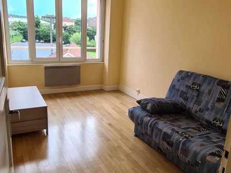 Location Appartement 1 pièces 28 m2 à Saint-Dié-des-Vosges - Photo 2