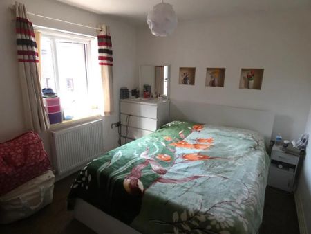 4 bedroom house to rent - Photo 4