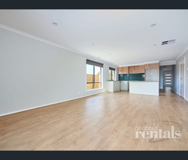 51 Blackman Drive, Warragul, Vic 3820 - Photo 1