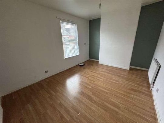 Sunbeam Road, Old Swan, Liverpool, L13 - Photo 1