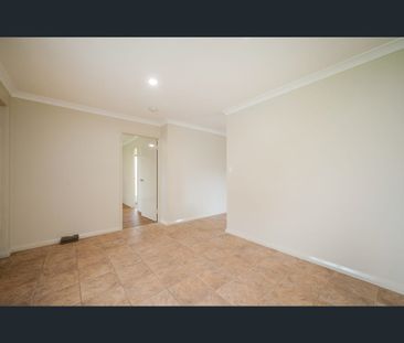 37 Palermo Court, Merriwa, WA 6030 - Photo 4