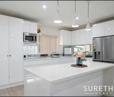 Modern home Just 750 Metres to Auburn Station - Photo 5