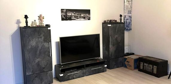 Oberwohnung mit Balkon am Obenende in zentraler Lage - Photo 2