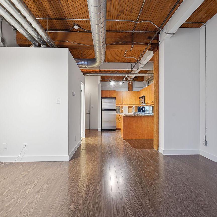 For Lease - 955 Queen Street Unit# 324, Toronto, Ontario - Photo 1