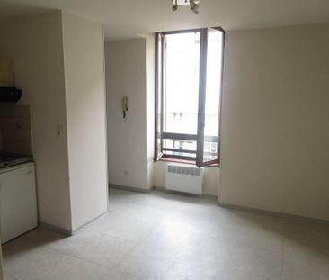 Location appartement studio 1 pièce 17 m² à Rodez (12000) - Photo 1