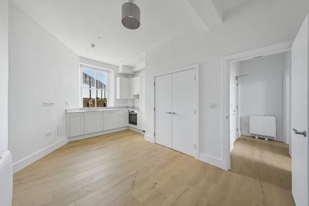 1 bedroom flat to rent - Photo 4