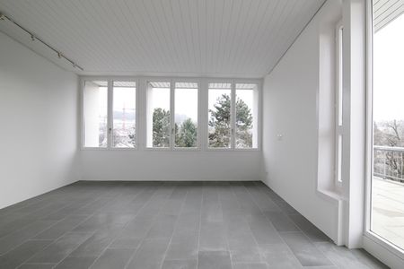 Immeuble résidentiel moderne dans un emplacement privilégié - LOCATION SANS DÉPÔT - Photo 2