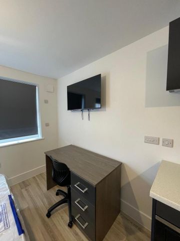 1 bedroom apartment to rent - Photo 2