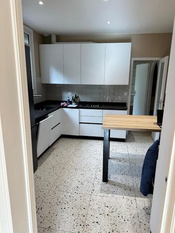 Location Maison 6 pièces 253m² CHAMALIERES 63400 - Photo 5