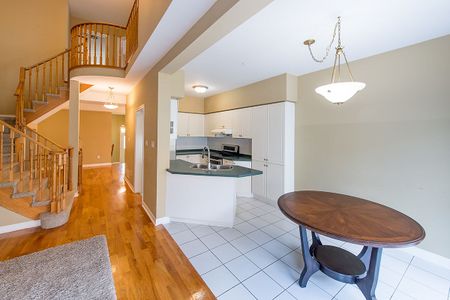 For Lease - 26 Thornbush Court, Richmond Hill, Ontario - Photo 5