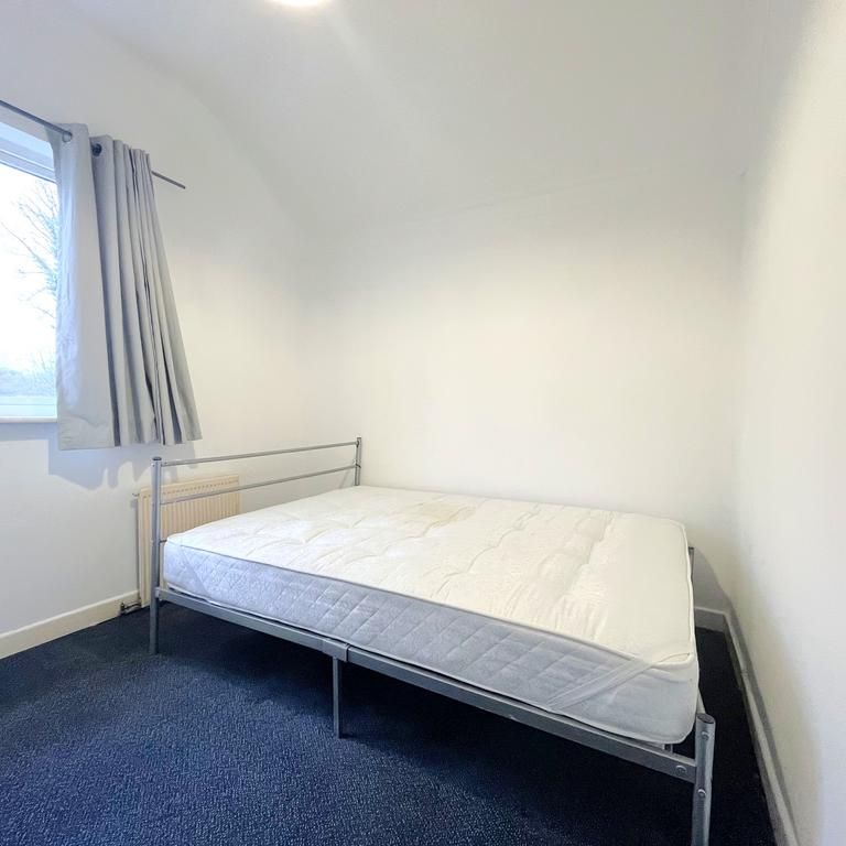 1 bedroom house of multiple occupation to rent - Photo 1