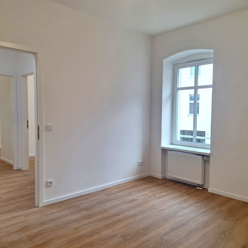 Etwas ganz Besonderes: Maisonette in ausgebauter Remise! - Photo 1