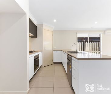 30 Kernot Parade, 3978, Clyde Vic - Photo 5