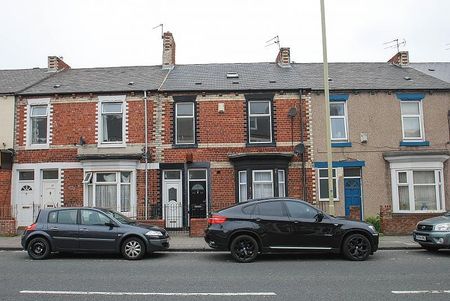 3 bed flat to rent in Chichester Road, South Shields, NE33 - Photo 4