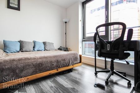 2 bedroom apartment to rent - Photo 5