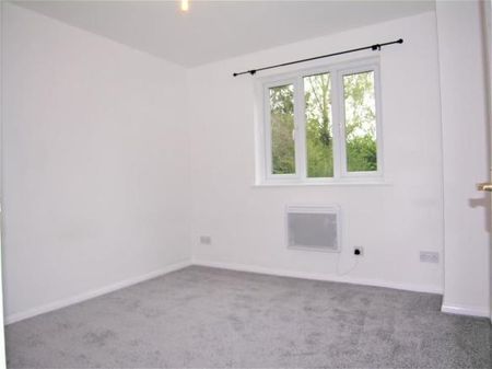 1 bedroom maisonette to rent - Photo 2