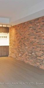 ENIGMA CONDO EXPOSED BRICK 1 BED - Photo 3