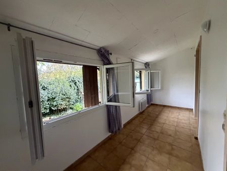 Location Maison 3 pièces 80 m2 à Lodève - Photo 3