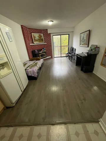 For Lease - 26 Foxacre Row, Brampton, Ontario - Photo 4