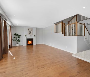 For Lease - 696 Moonflower Crescent, Blossom Park - Airport and Are... - Photo 5