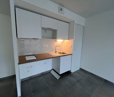 Location Appartement 2 pièces 45m² ST JORY 31790 - Photo 4