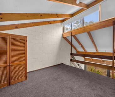 1/16 Weemala Court Mount Nelson TAS 7007 Australia - Photo 3