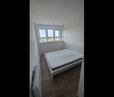 2 Bed Flat, Truro Tower, B16 - Photo 2