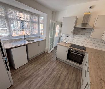 10 Heathcoat Street - New Kitchen & A1 Location Loughborough - Photo 1
