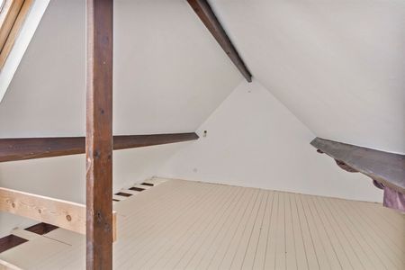 Gerenoveerde studio op derde verdieping centrum Antwerpen - Photo 3