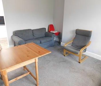 5 bedroom flat to rent - Photo 3