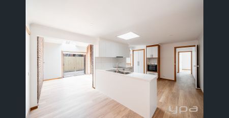 Comfortable Family Home in a Convenient Location - Photo 4