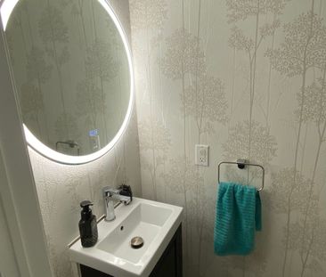 For Lease - 9 Fairhill Avenue, Brampton, Ontario - Photo 1