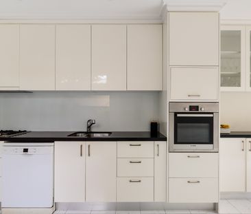 6 Bucknell Street, Newtown NSW 2042 - House For Rent | Domain - Photo 3