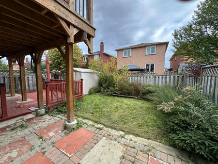 For Lease - 6037 Duford Drive Unit# Bsmt, Mississauga, Ontario - Photo 2