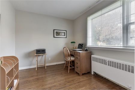 For Lease - Main 30 Ivordale Crescent Unit# Main, Toronto, Ontario - Photo 2
