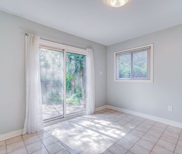 For Lease - 1194 Fairmeadow Trail, Oakville, Ontario - Photo 2