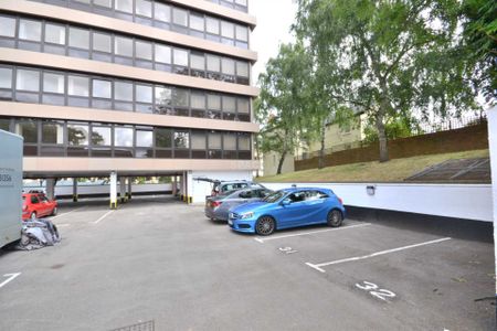 Hanover House, Kings Road, Reading, Berkshire, RG1 4NN - Photo 5
